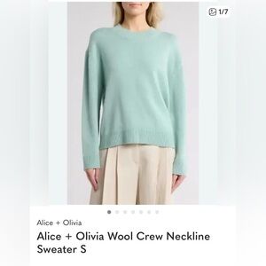 Alice + Olivia Light Green Wool Crew Neck Sweater